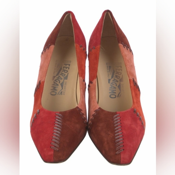 Vtg Salvatore Ferragamo Red & Burgundy Suede Colorblock Patchwork Heels Size 8 - Picture 3 of 12